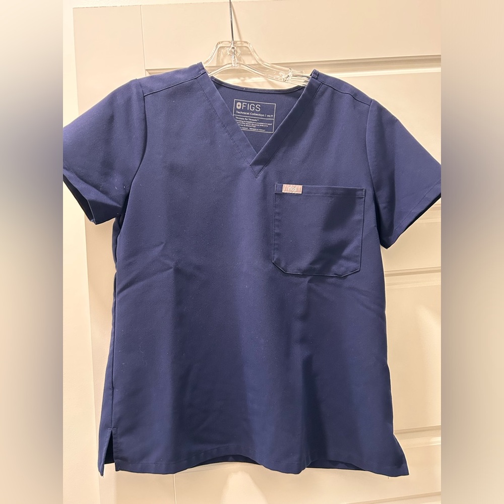 Figs Technical Collection Scrub Top. Size XXS.